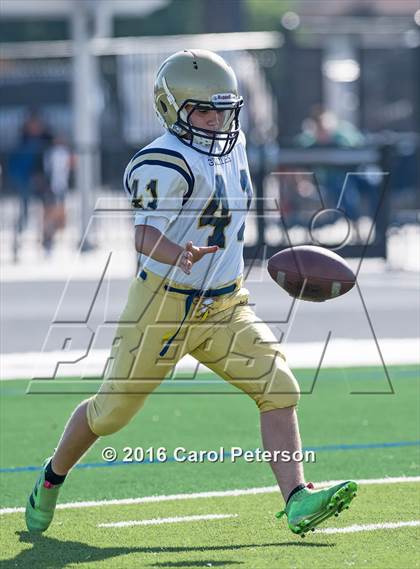 Thumbnail 1 in Los Osos @ Alta Loma photogallery.