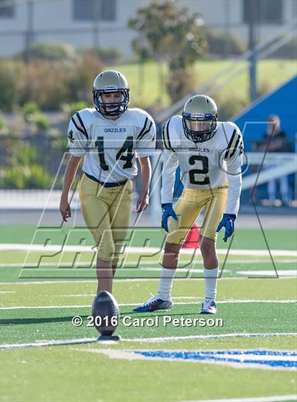 Thumbnail 2 in Los Osos @ Alta Loma photogallery.