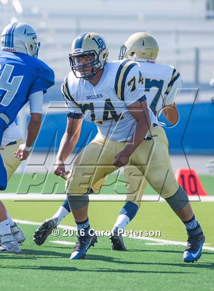 Thumbnail 2 in Los Osos @ Alta Loma photogallery.