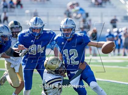 Thumbnail 1 in Los Osos @ Alta Loma photogallery.
