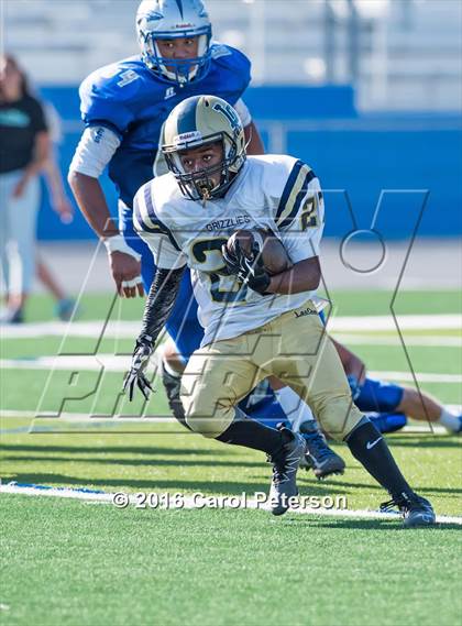 Thumbnail 2 in Los Osos @ Alta Loma photogallery.