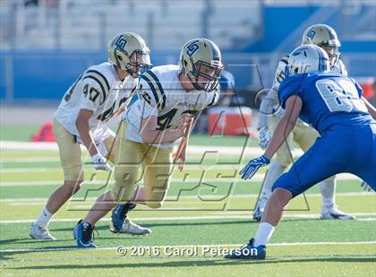 Thumbnail 3 in Los Osos @ Alta Loma photogallery.