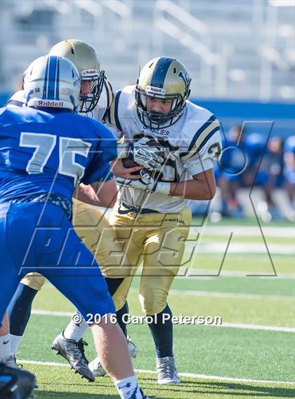 Thumbnail 1 in Los Osos @ Alta Loma photogallery.
