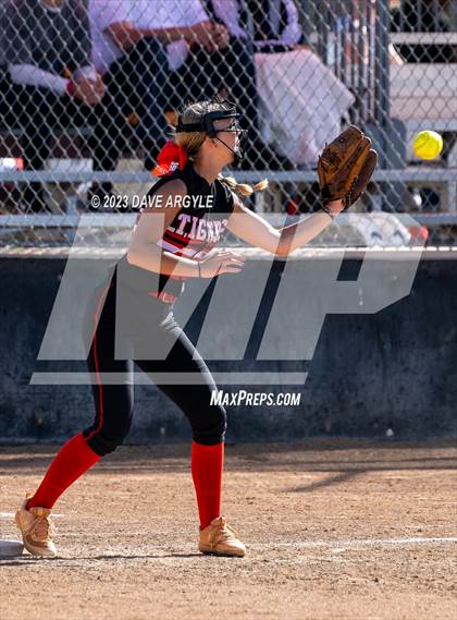 Thumbnail 3 in Milford vs. Millard (UHSAA 2A Tournament) photogallery.