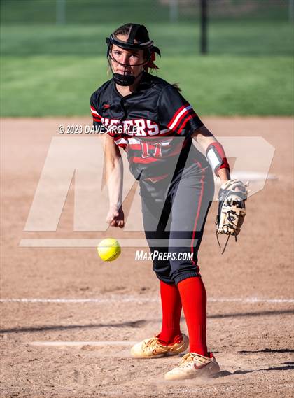 Thumbnail 3 in Milford vs. Millard (UHSAA 2A Tournament) photogallery.