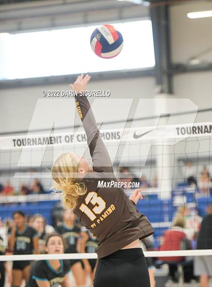 Thumbnail 1 in El Camino vs. Olympian (Nike TOC Southwest) photogallery.