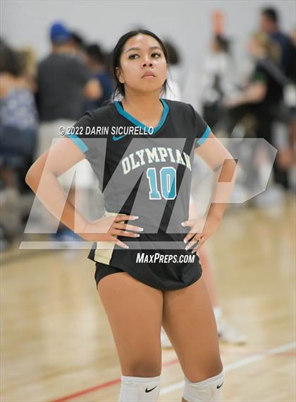 Thumbnail 2 in El Camino vs. Olympian (Nike TOC Southwest) photogallery.