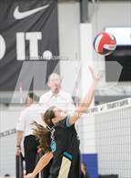 Photo from the gallery "El Camino vs. Olympian (Nike TOC Southwest)"