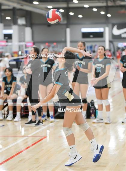 Thumbnail 3 in El Camino vs. Olympian (Nike TOC Southwest) photogallery.