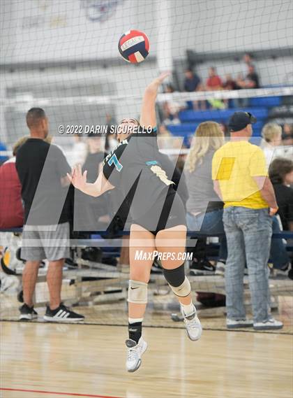 Thumbnail 3 in El Camino vs. Olympian (Nike TOC Southwest) photogallery.