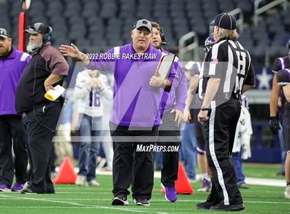 Thumbnail 2 in Loraine vs. Benjamin (UIL 1A Six-Man Division II Final) photogallery.