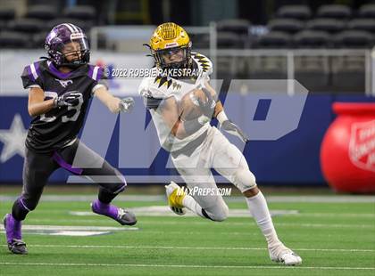 Thumbnail 3 in Loraine vs. Benjamin (UIL 1A Six-Man Division II Final) photogallery.