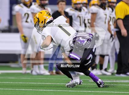 Thumbnail 1 in Loraine vs. Benjamin (UIL 1A Six-Man Division II Final) photogallery.