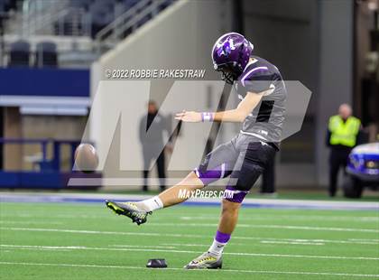 Thumbnail 3 in Loraine vs. Benjamin (UIL 1A Six-Man Division II Final) photogallery.
