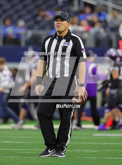 Thumbnail 3 in Loraine vs. Benjamin (UIL 1A Six-Man Division II Final) photogallery.
