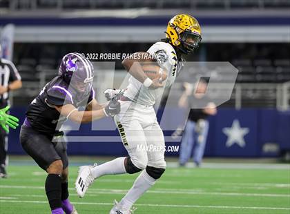 Thumbnail 1 in Loraine vs. Benjamin (UIL 1A Six-Man Division II Final) photogallery.