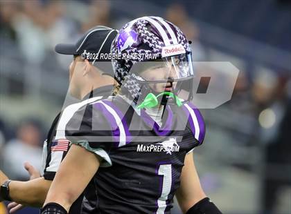 Thumbnail 1 in Loraine vs. Benjamin (UIL 1A Six-Man Division II Final) photogallery.