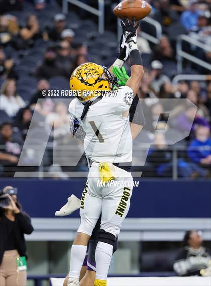Thumbnail 3 in Loraine vs. Benjamin (UIL 1A Six-Man Division II Final) photogallery.