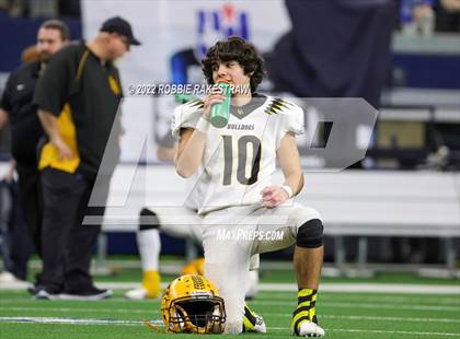 Thumbnail 2 in Loraine vs. Benjamin (UIL 1A Six-Man Division II Final) photogallery.