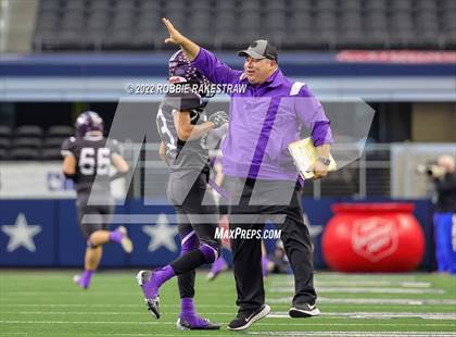 Thumbnail 1 in Loraine vs. Benjamin (UIL 1A Six-Man Division II Final) photogallery.