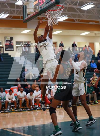 Thumbnail 2 in Independence vs. Richmond (NCHSAA 4A 2nd Round Playoff) photogallery.