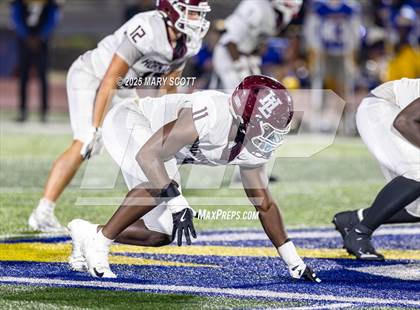 Thumbnail 2 in Horn Lake @ Oxford (MHSAA 7A Round 2) photogallery.