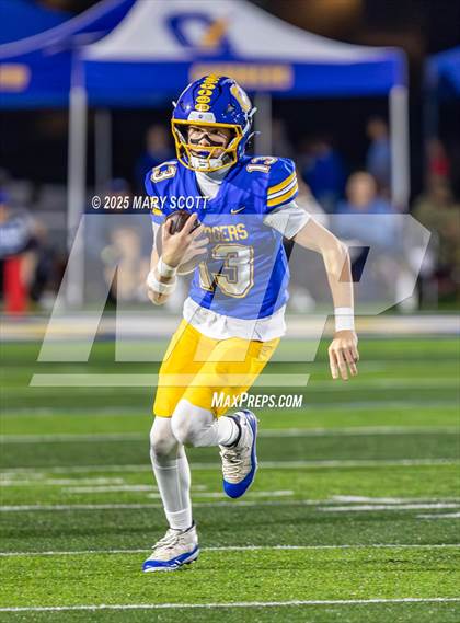 Thumbnail 1 in Horn Lake @ Oxford (MHSAA 7A Round 2) photogallery.