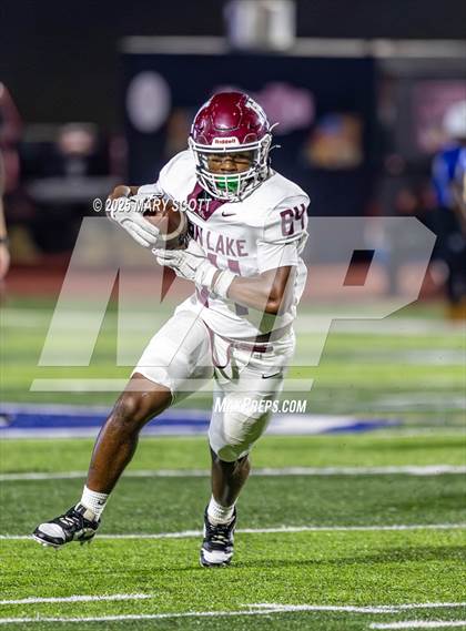 Thumbnail 2 in Horn Lake @ Oxford (MHSAA 7A Round 2) photogallery.