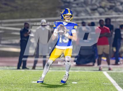 Thumbnail 3 in Horn Lake @ Oxford (MHSAA 7A Round 2) photogallery.