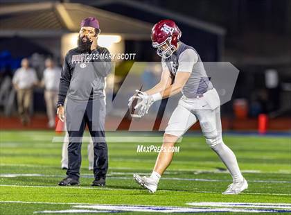 Thumbnail 3 in Horn Lake @ Oxford (MHSAA 7A Round 2) photogallery.