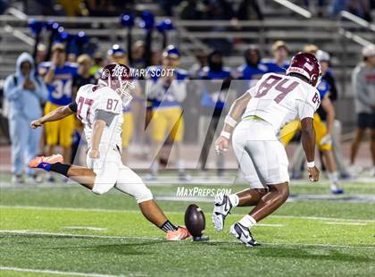 Thumbnail 3 in Horn Lake @ Oxford (MHSAA 7A Round 2) photogallery.