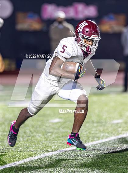 Thumbnail 1 in Horn Lake @ Oxford (MHSAA 7A Round 2) photogallery.