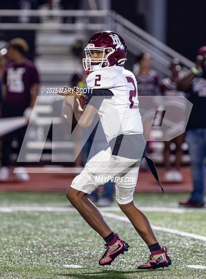 Thumbnail 2 in Horn Lake @ Oxford (MHSAA 7A Round 2) photogallery.