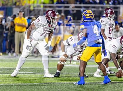 Thumbnail 1 in Horn Lake @ Oxford (MHSAA 7A Round 2) photogallery.