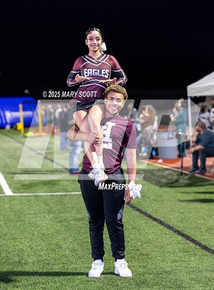 Thumbnail 2 in Horn Lake @ Oxford (MHSAA 7A Round 2) photogallery.