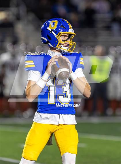 Thumbnail 2 in Horn Lake @ Oxford (MHSAA 7A Round 2) photogallery.