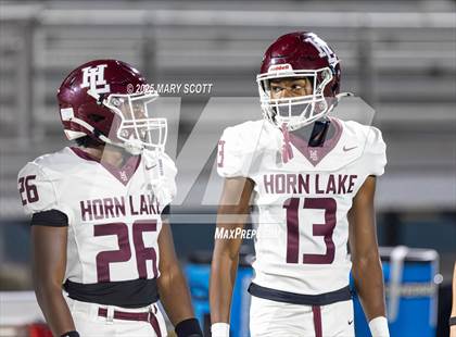 Thumbnail 2 in Horn Lake @ Oxford (MHSAA 7A Round 2) photogallery.