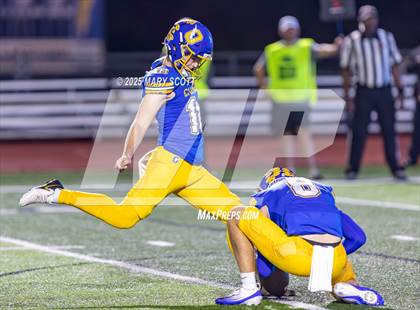 Thumbnail 1 in Horn Lake @ Oxford (MHSAA 7A Round 2) photogallery.