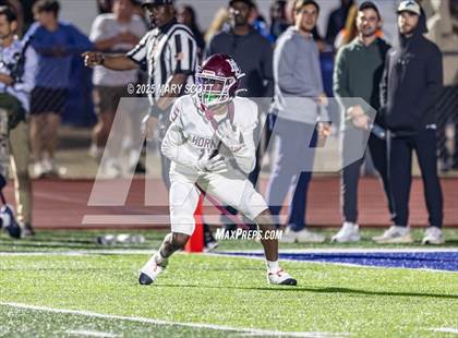 Thumbnail 3 in Horn Lake @ Oxford (MHSAA 7A Round 2) photogallery.