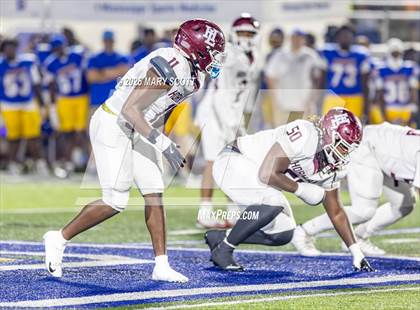 Thumbnail 2 in Horn Lake @ Oxford (MHSAA 7A Round 2) photogallery.