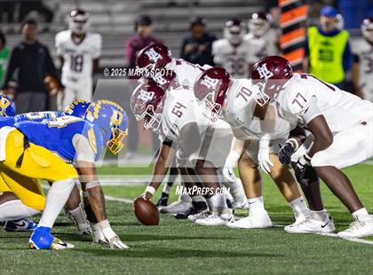 Thumbnail 3 in Horn Lake @ Oxford (MHSAA 7A Round 2) photogallery.