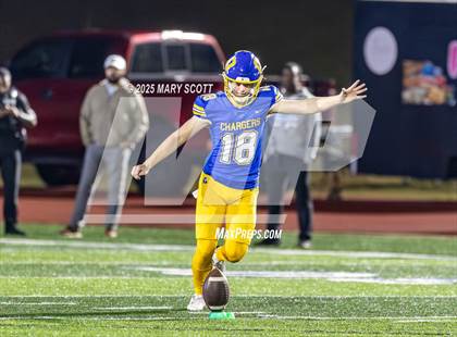 Thumbnail 2 in Horn Lake @ Oxford (MHSAA 7A Round 2) photogallery.