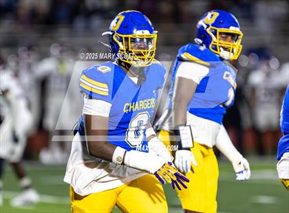 Thumbnail 2 in Horn Lake @ Oxford (MHSAA 7A Round 2) photogallery.