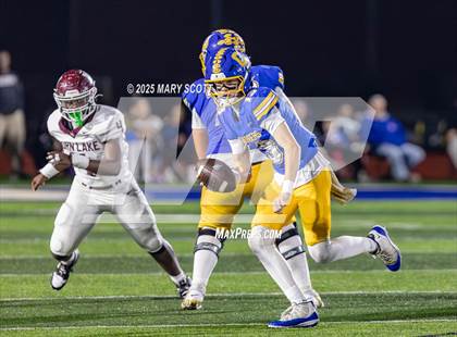 Thumbnail 3 in Horn Lake @ Oxford (MHSAA 7A Round 2) photogallery.