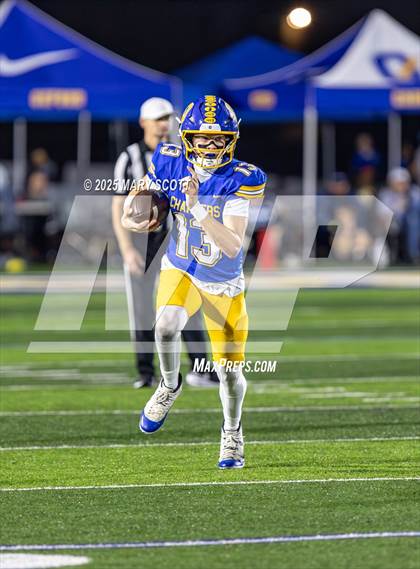 Thumbnail 2 in Horn Lake @ Oxford (MHSAA 7A Round 2) photogallery.