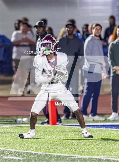 Thumbnail 2 in Horn Lake @ Oxford (MHSAA 7A Round 2) photogallery.