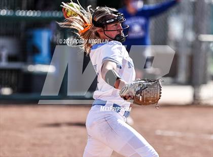 Thumbnail 1 in Madera @ Clovis North photogallery.