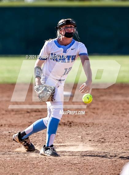 Thumbnail 2 in Madera @ Clovis North photogallery.