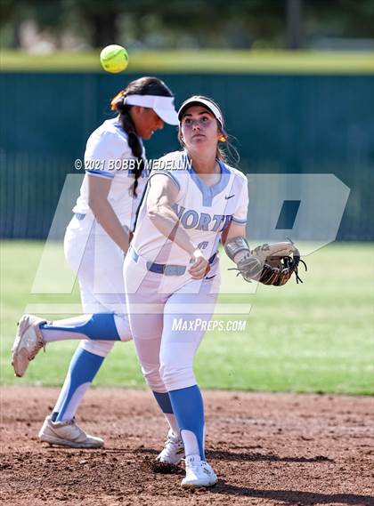 Thumbnail 2 in Madera @ Clovis North photogallery.