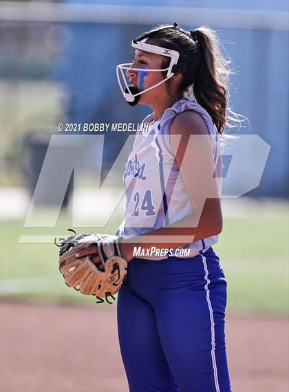 Thumbnail 3 in Madera @ Clovis North photogallery.